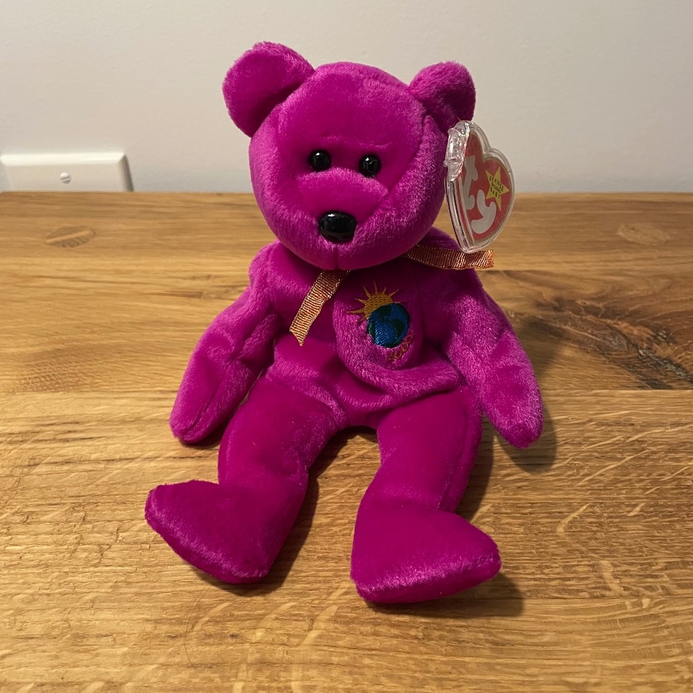Millennium Ty Beanie Babies Classic Bear 1999 – New with Tag Protectors VINTAGE